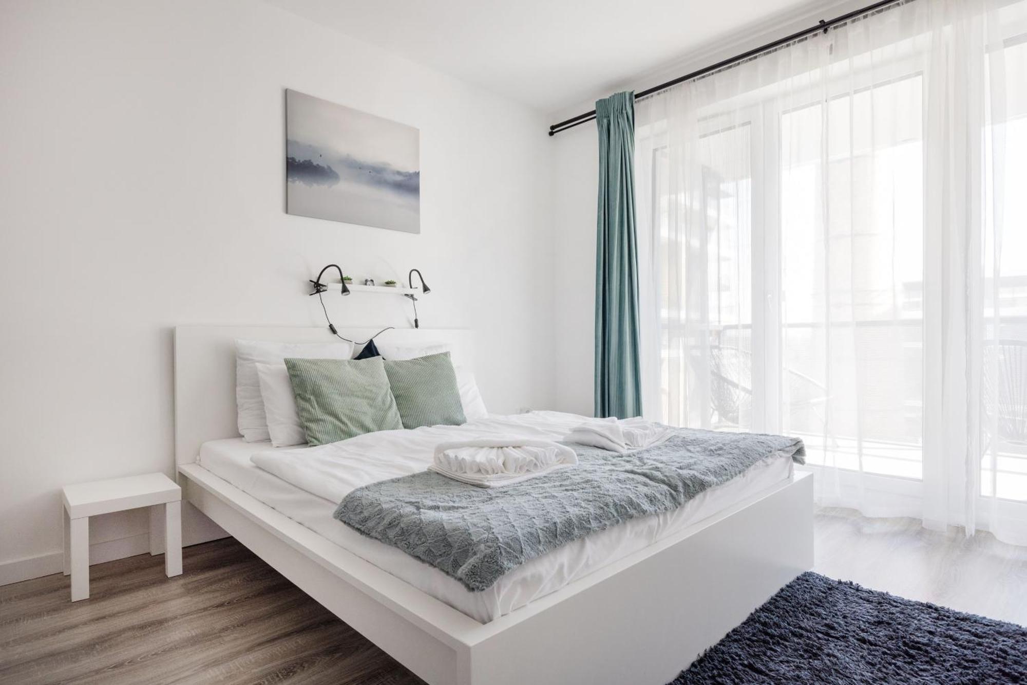 Modern Riverfront Apartment With Free Parking Budapešť Exteriér fotografie