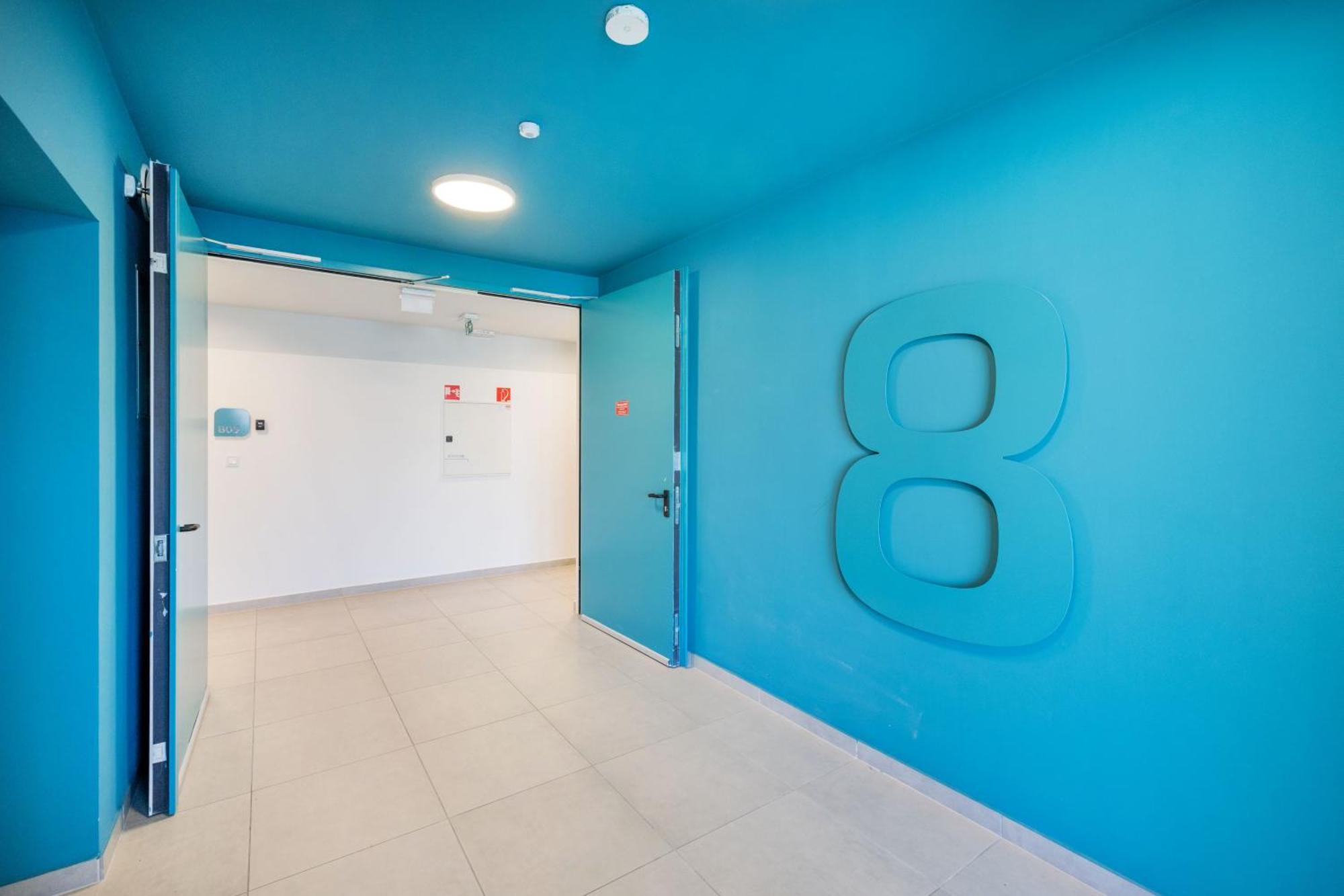 Modern Riverfront Apartment With Free Parking Budapešť Exteriér fotografie